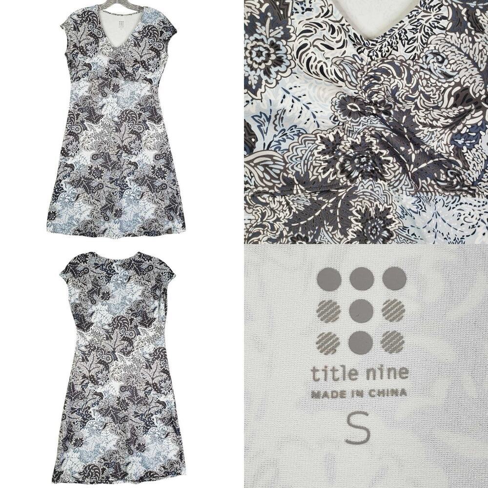 Title Nine Dress Golf Tennis Black Short Sleeve Floral Paisley Size Small S